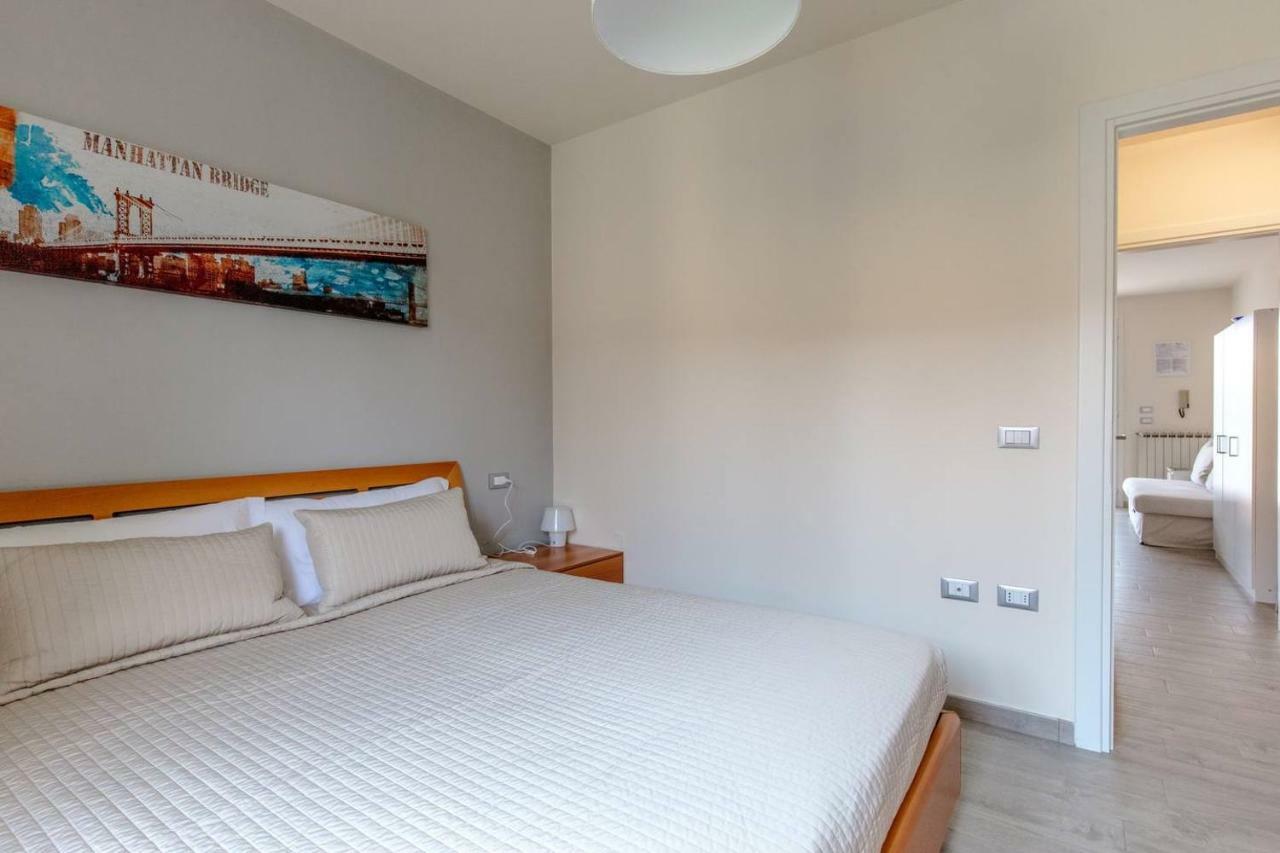 Chung cư 50 m² 1 phòng ngủ, 1 phòng tắm riêng ở Santa Maria di Lugana Sirmione Ngoại thất bức ảnh